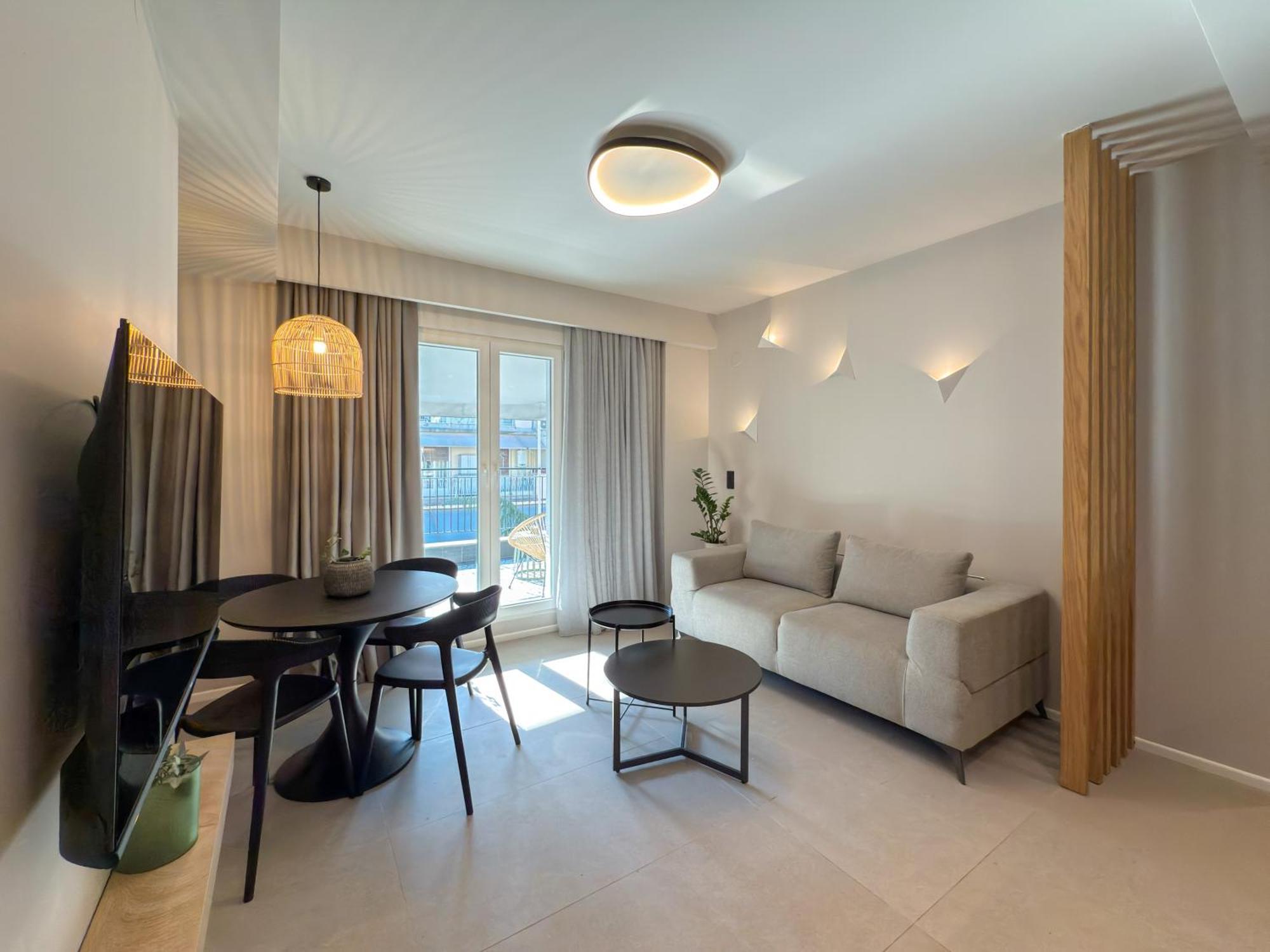 Liv Luxury A-b Apartment Thessaloniki