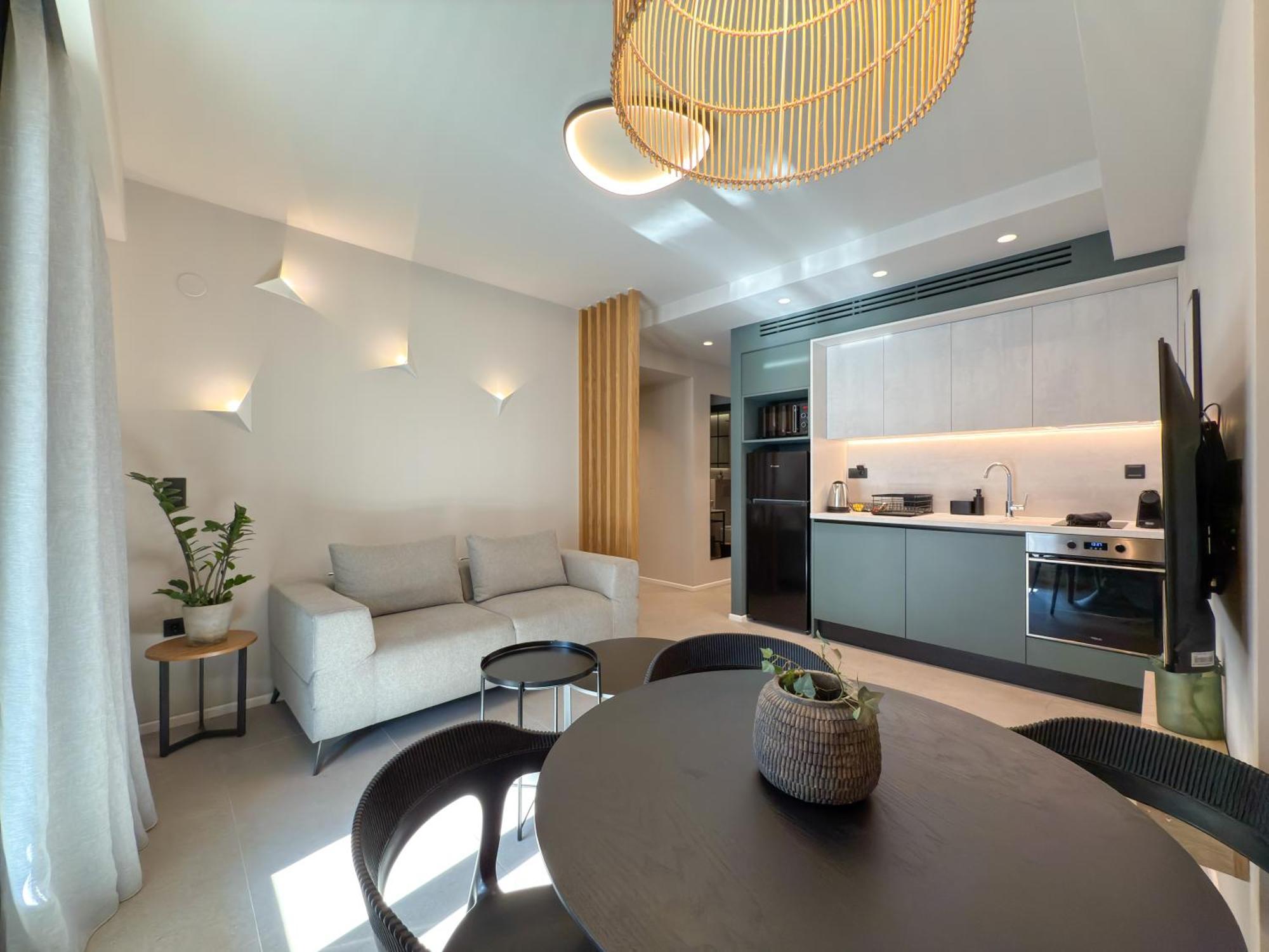 Liv Luxury A-b Apartment *